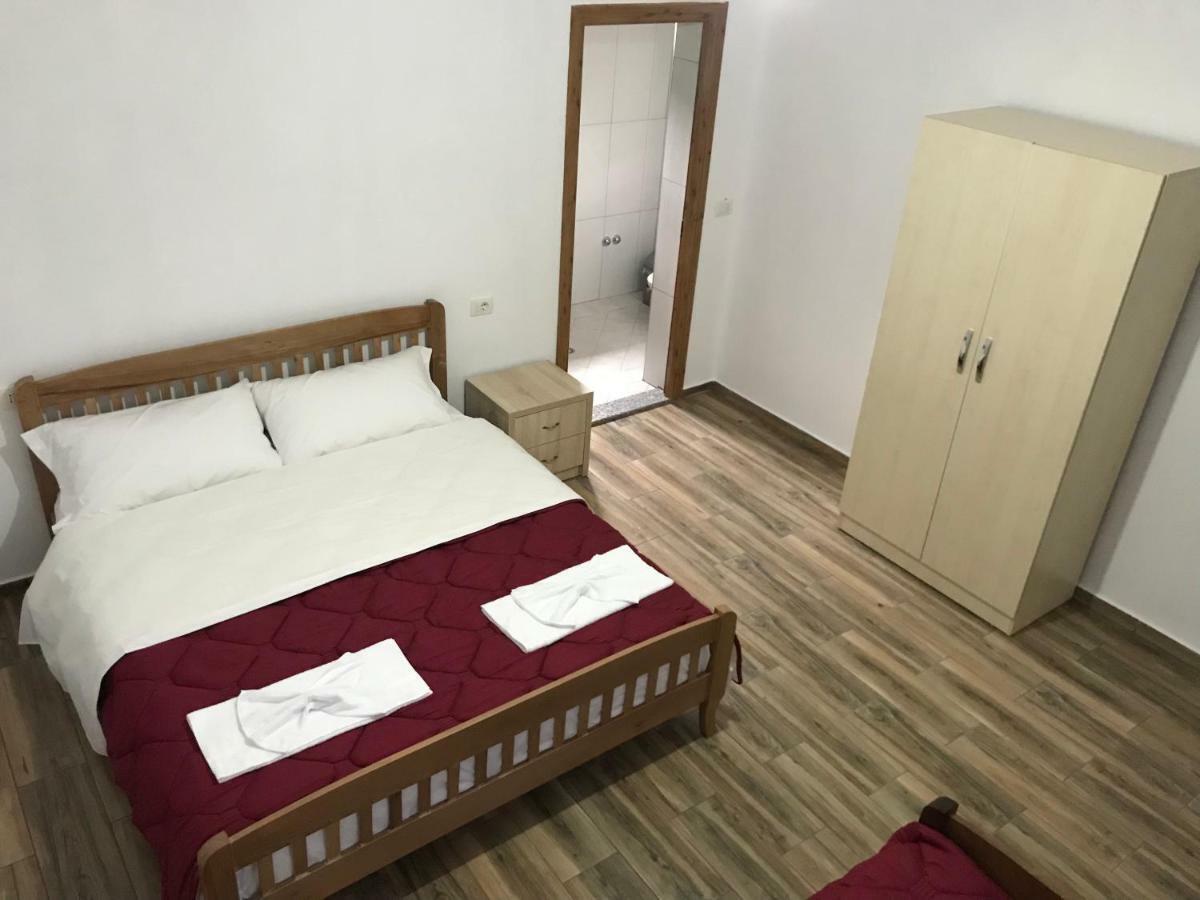 Bujtina Zici Hotell Theth Exteriör bild